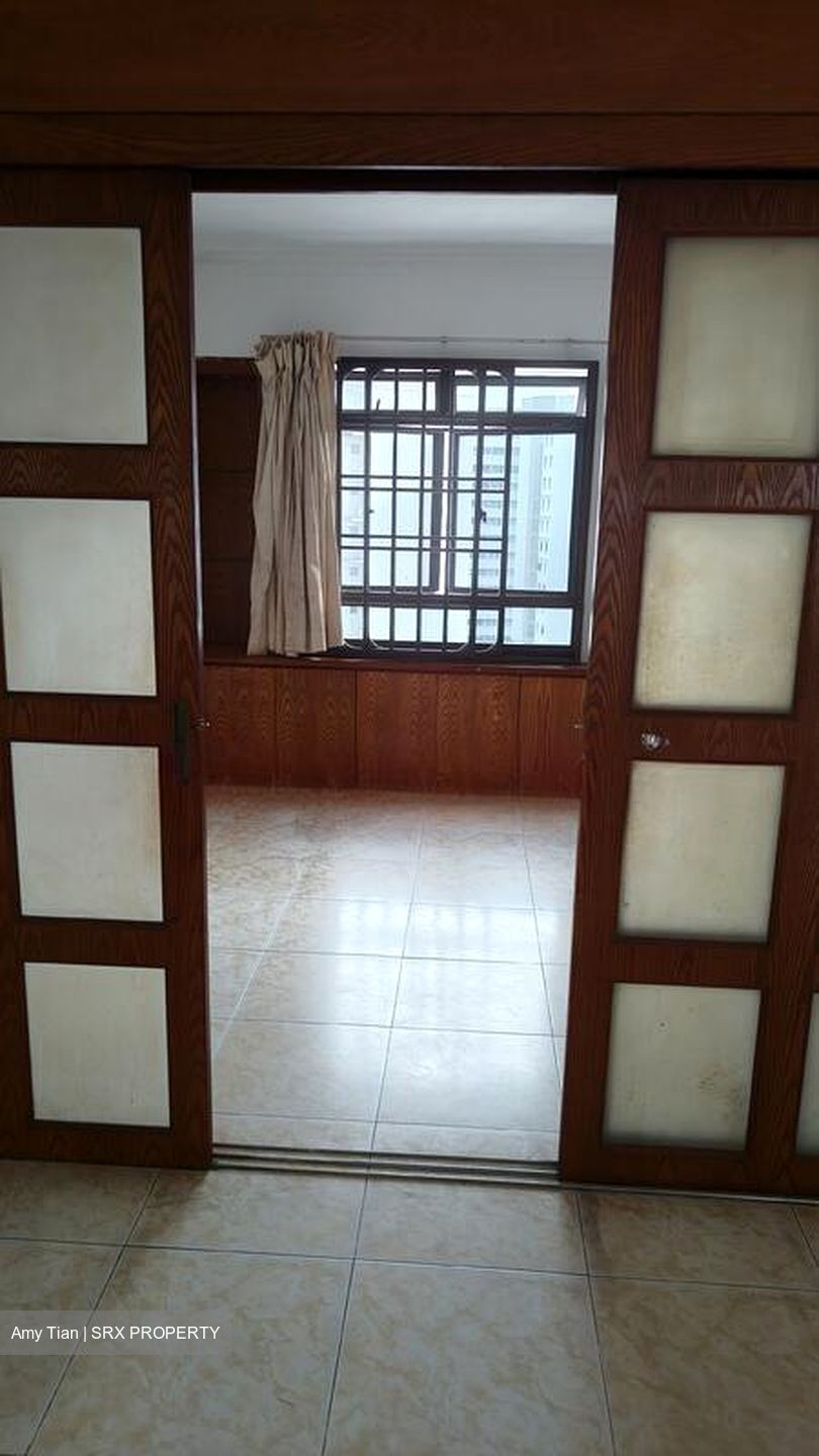 Blk 665B Jurong West Street 64 (Jurong West), HDB Executive #610701061